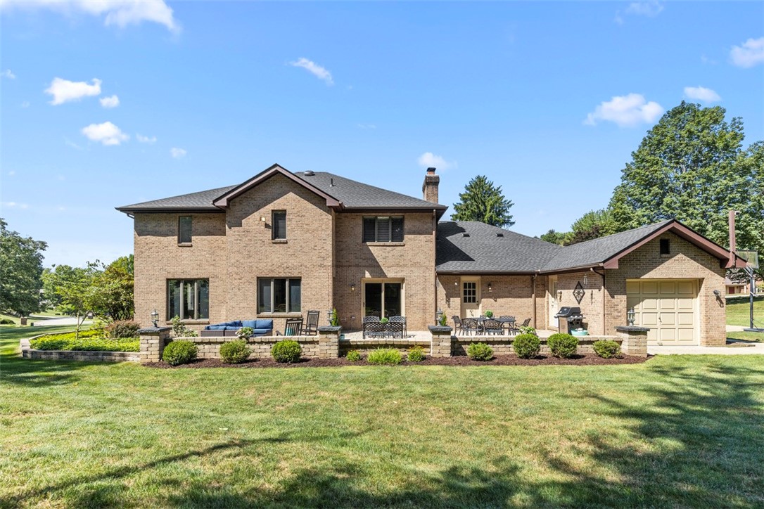 4566 DOGWOOD DR