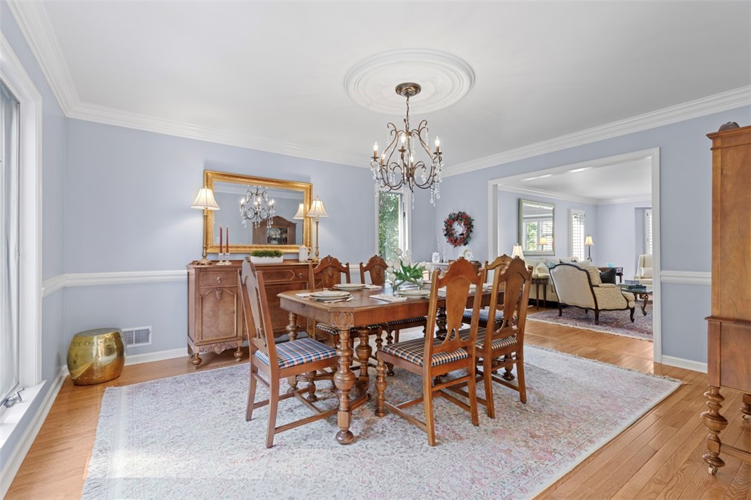 4566 DOGWOOD DR