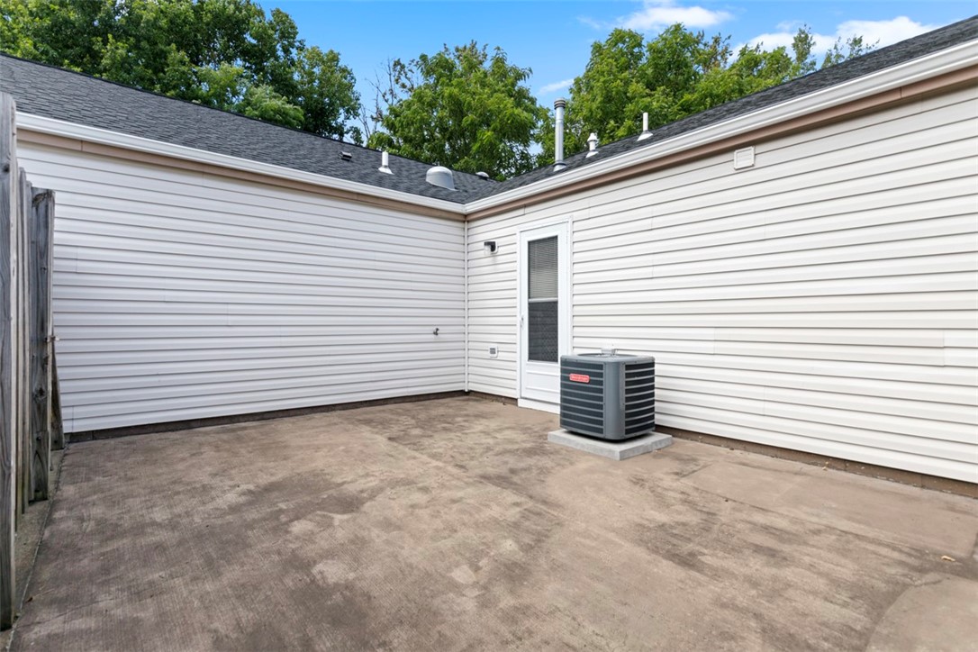 112 Strawberry Lane