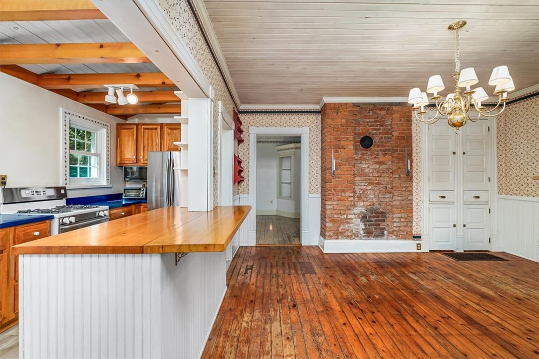 4104 Ben Miller Rd