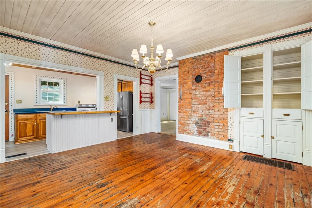 4104 Ben Miller Rd