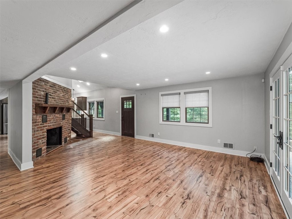336 Crystal Springs Rd
