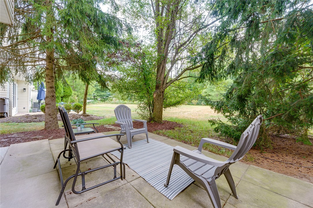 214 Commons Dr