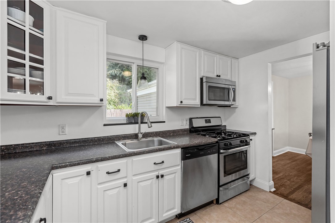 107 Albine Drive