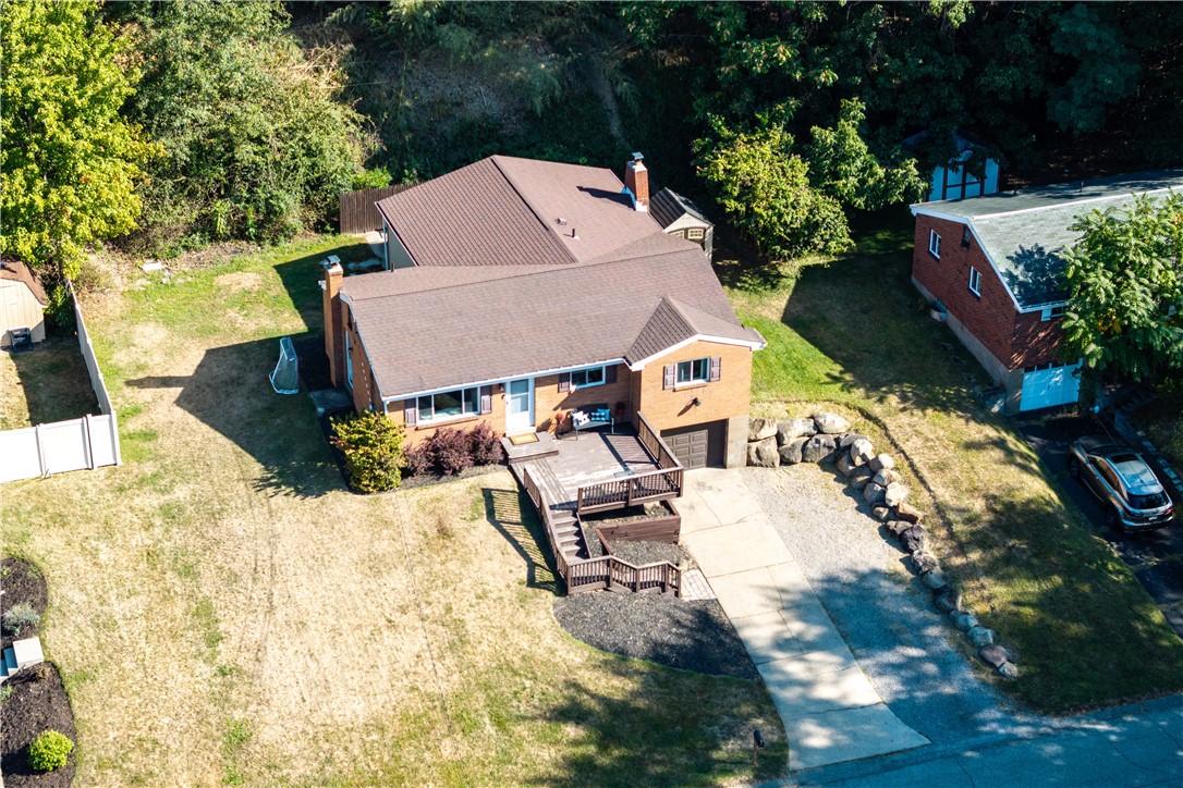 107 Albine Drive