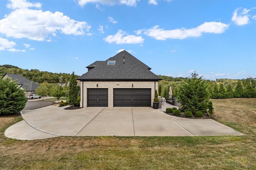 119 Grindstone Place