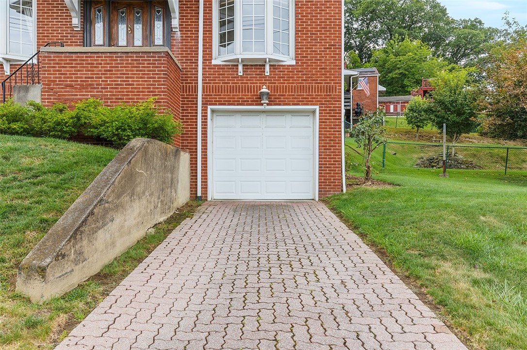 602 Halcomb Ave