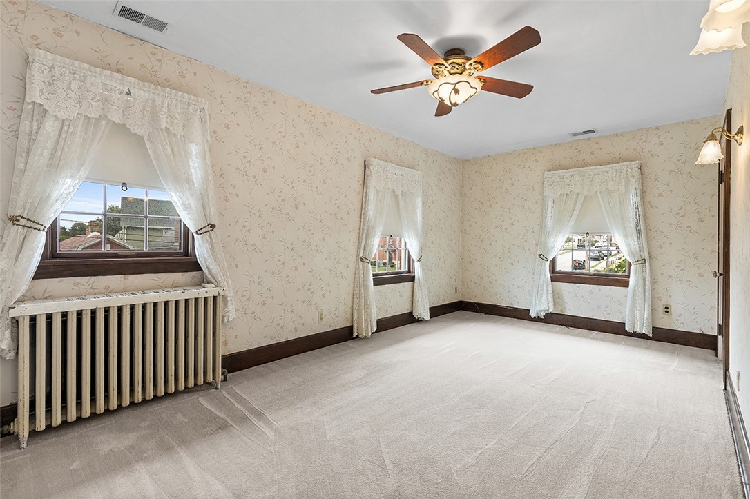 602 Halcomb Ave