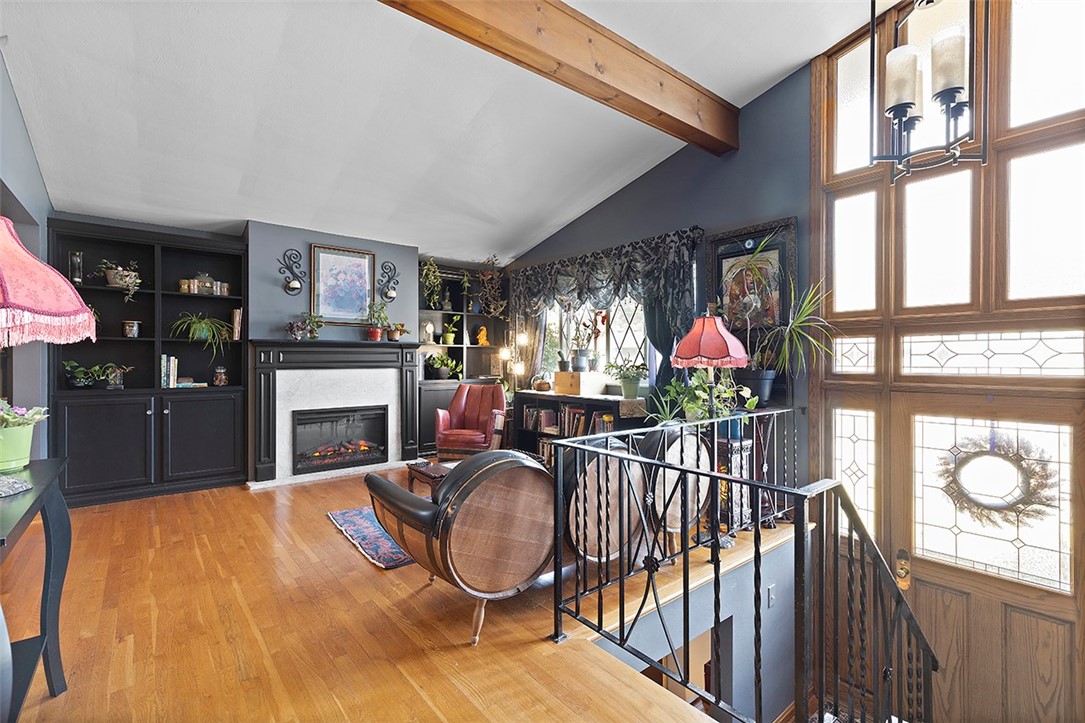 708 Mica Dr