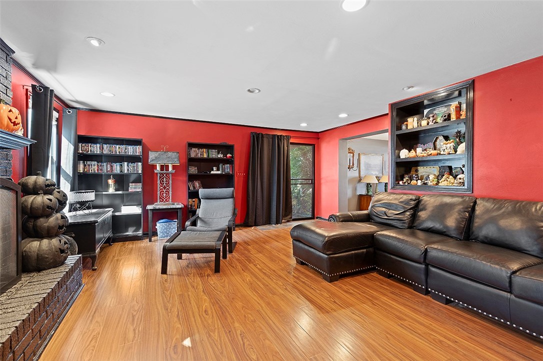 708 Mica Dr