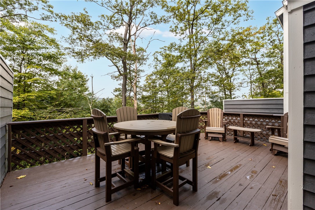 1812 Eagles Ridge Ct