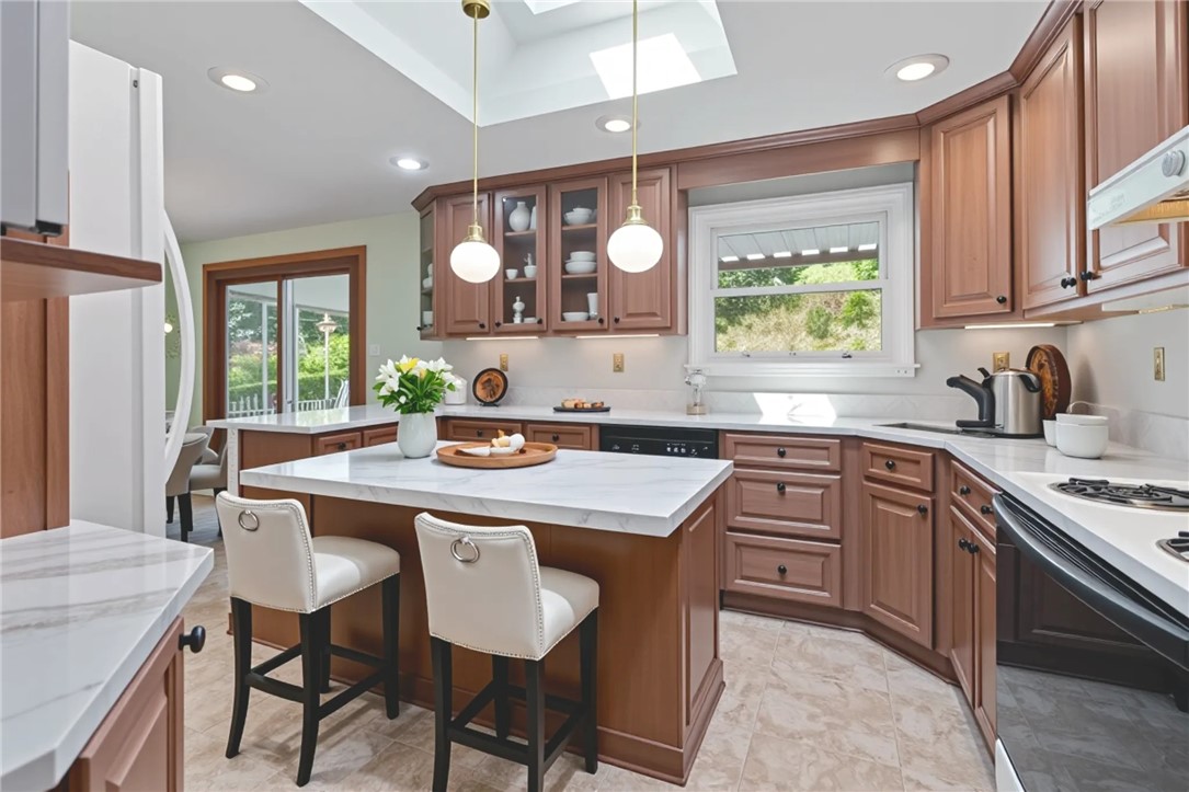 9431 Springfield Drive