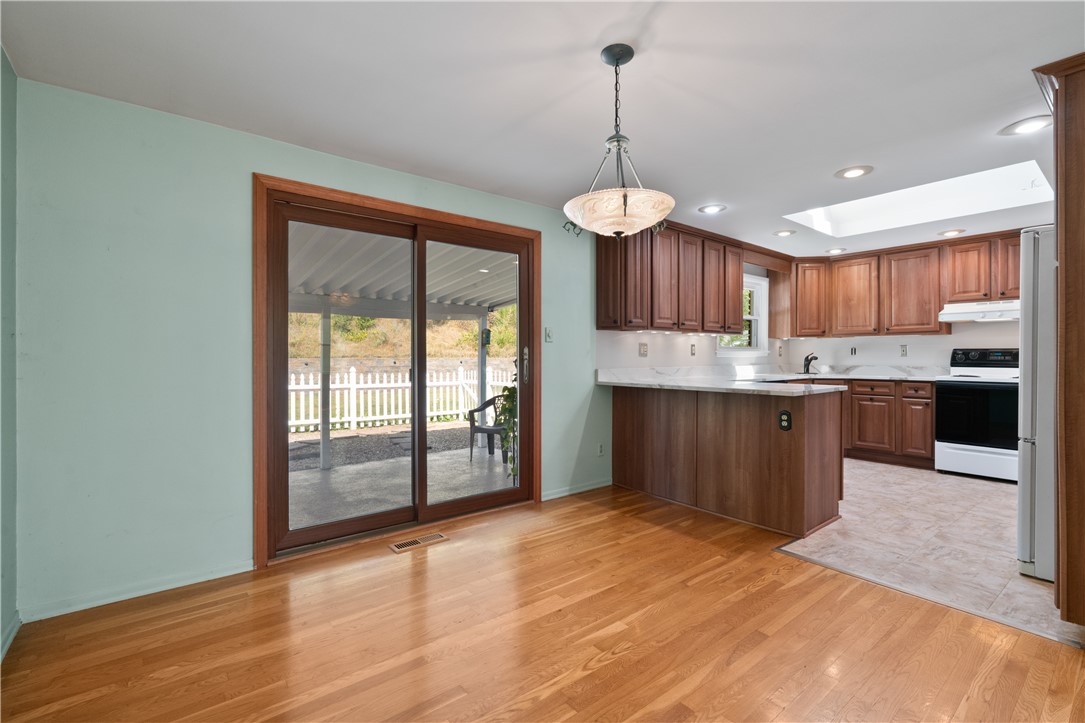 9431 Springfield Drive
