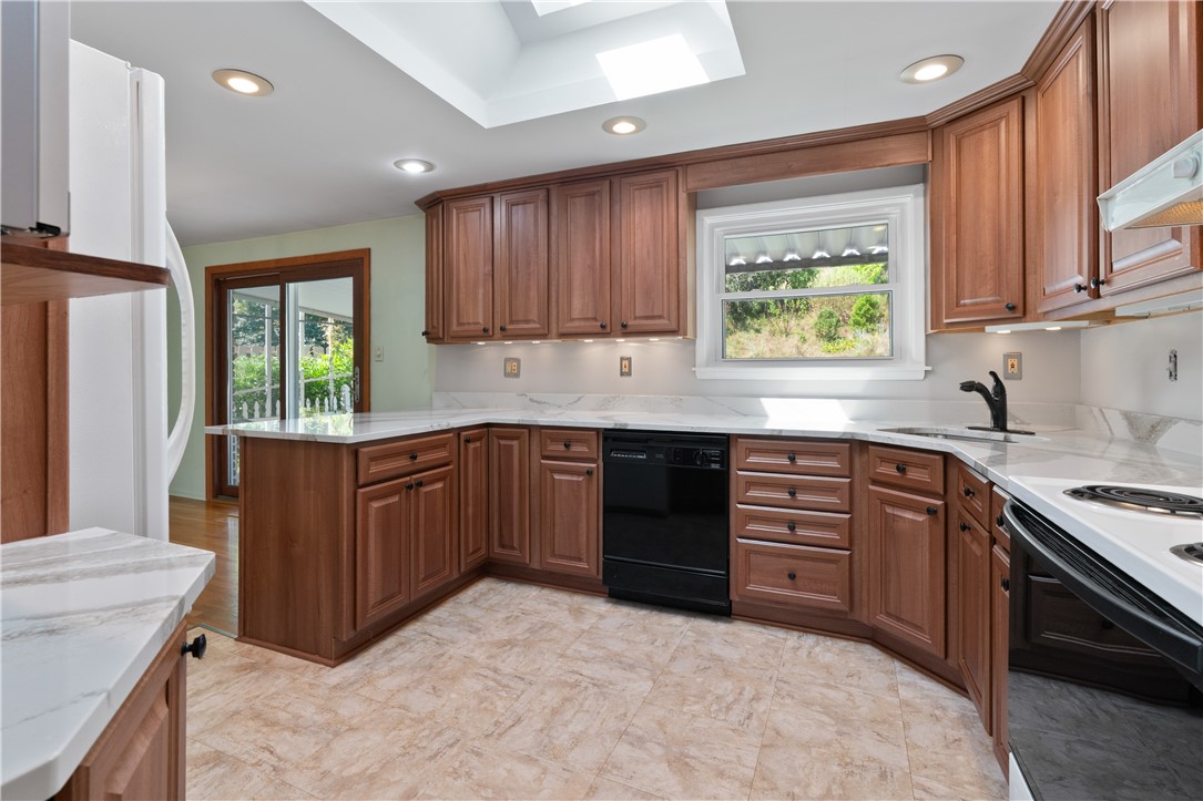 9431 Springfield Drive