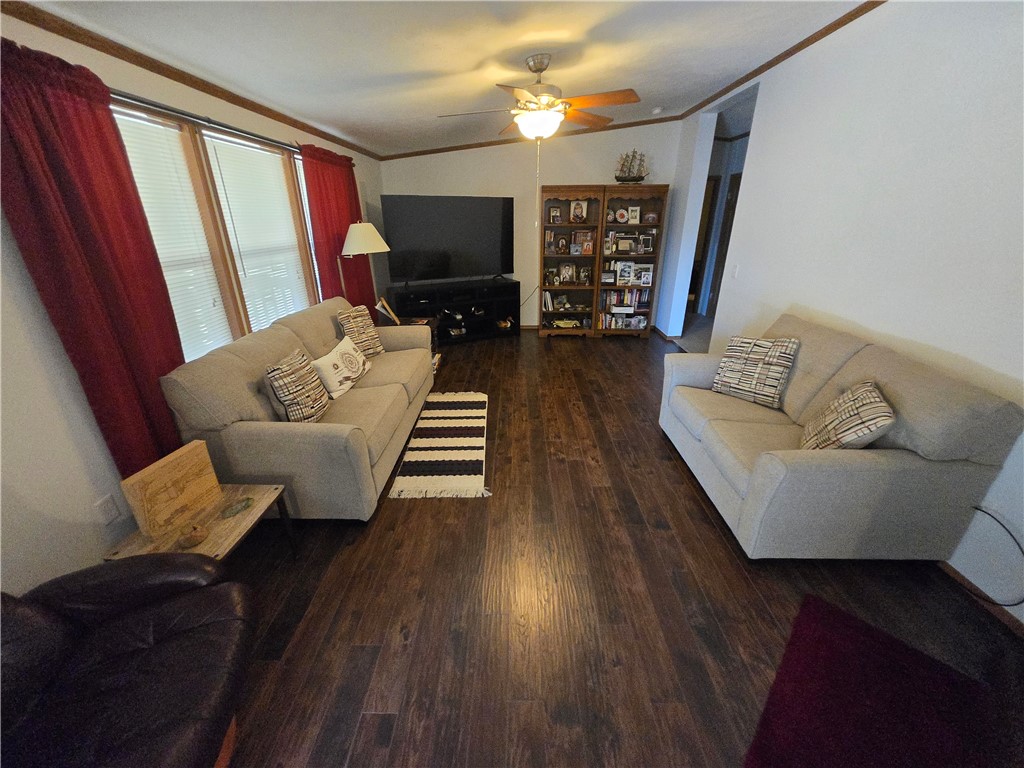 238 Allegheny Ave
