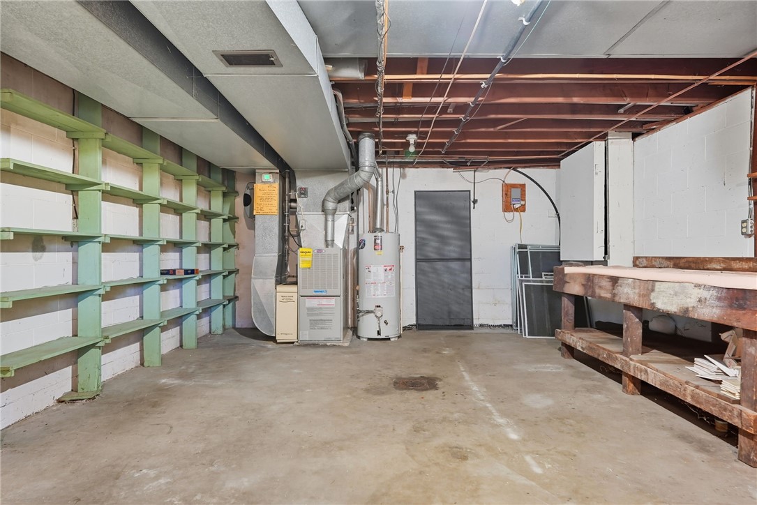 126 Meadowbrook Rd