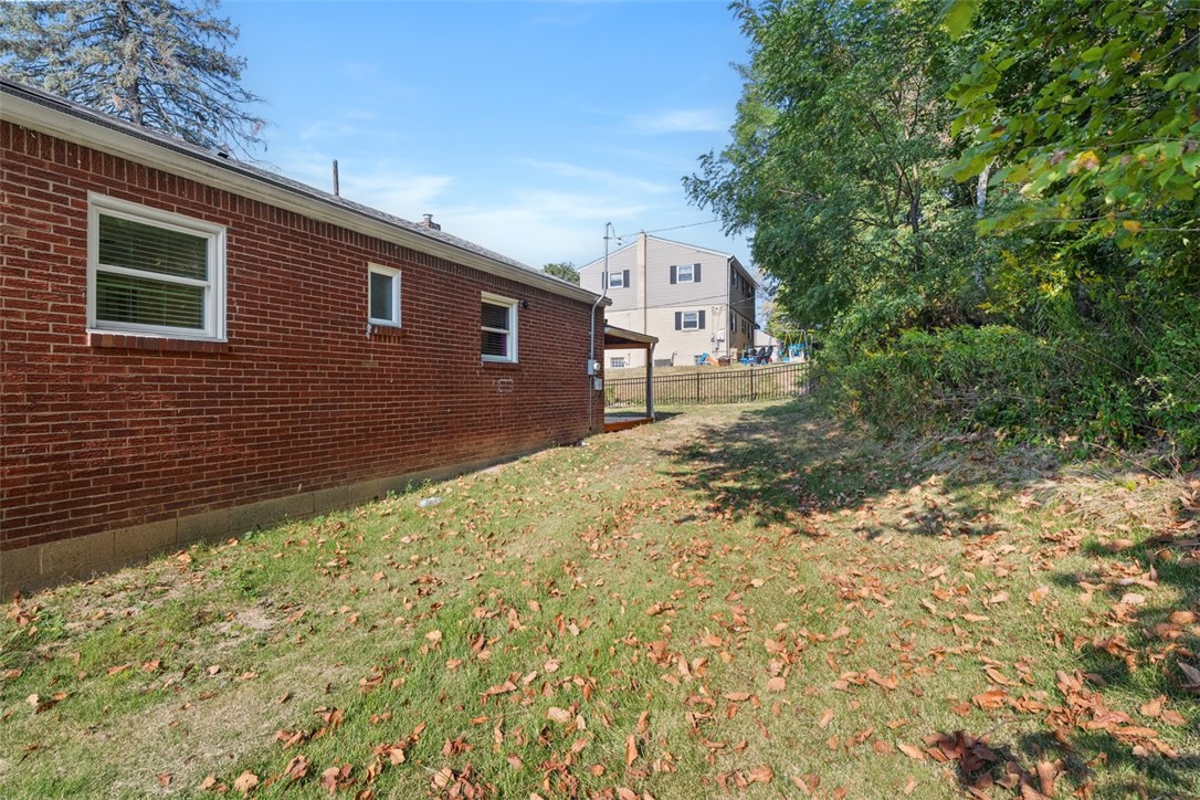 1858 Brodhead Rd