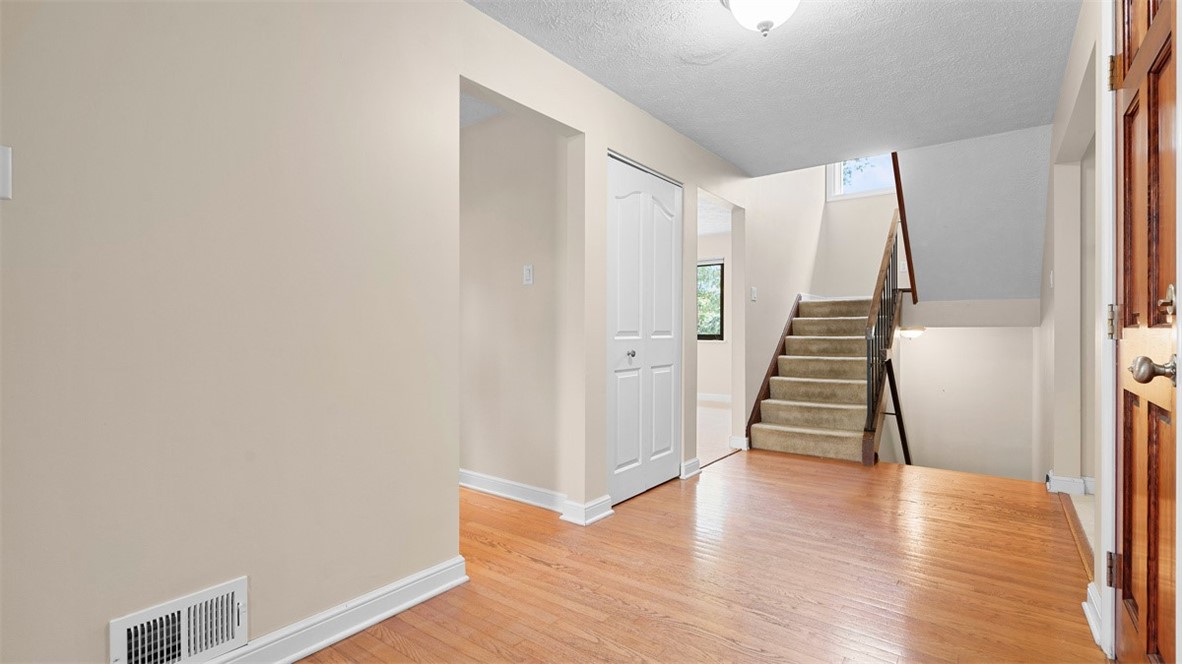 17 Cambria Point