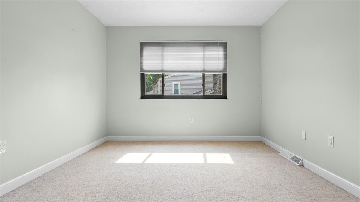 17 Cambria Point