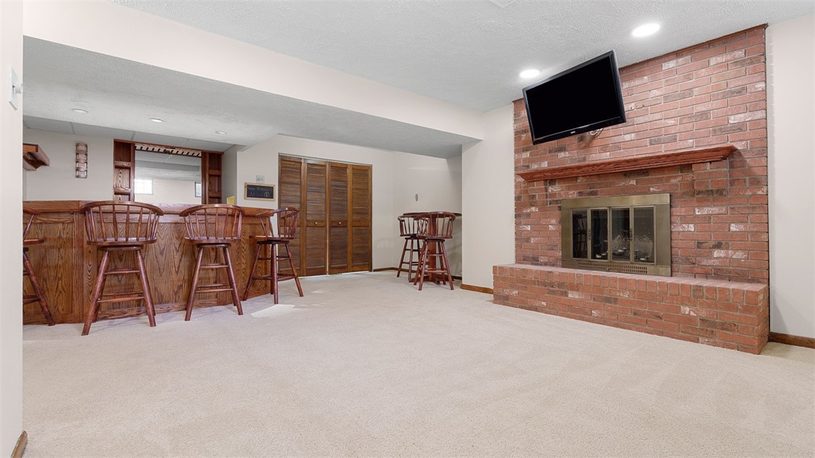 17 Cambria Point