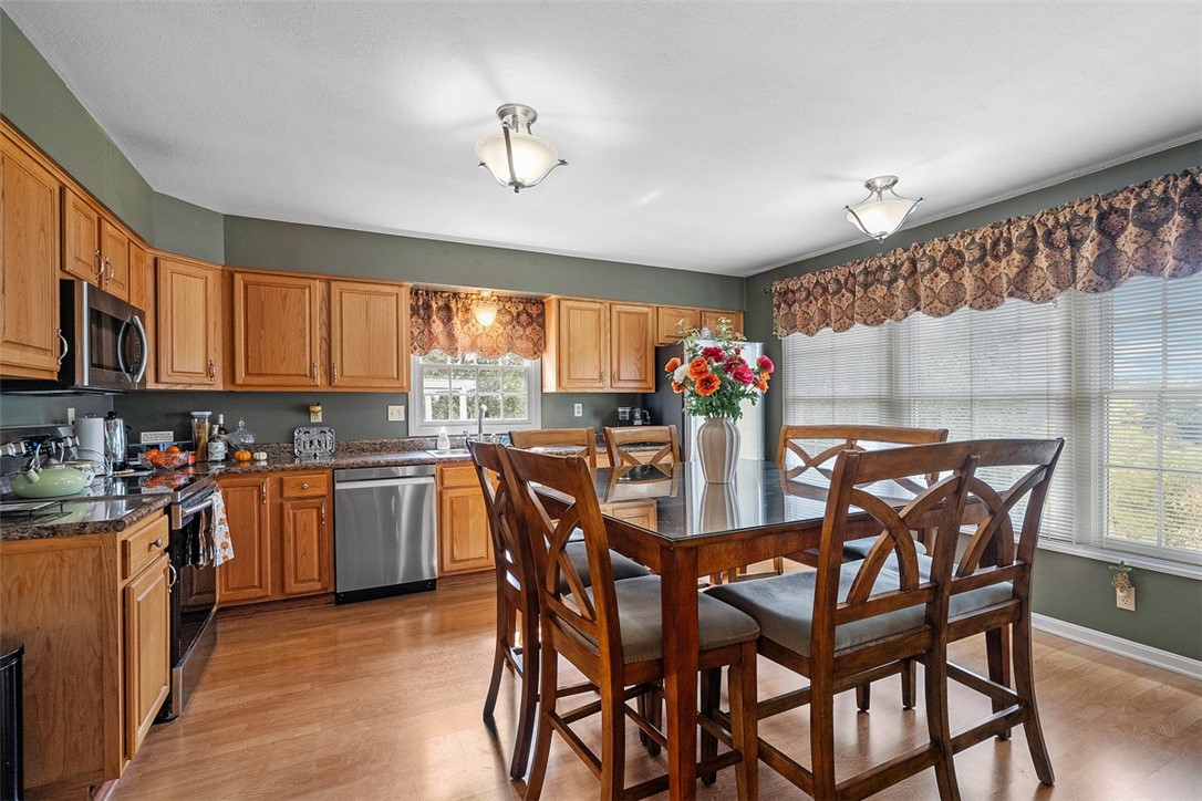 247 Randy Ln