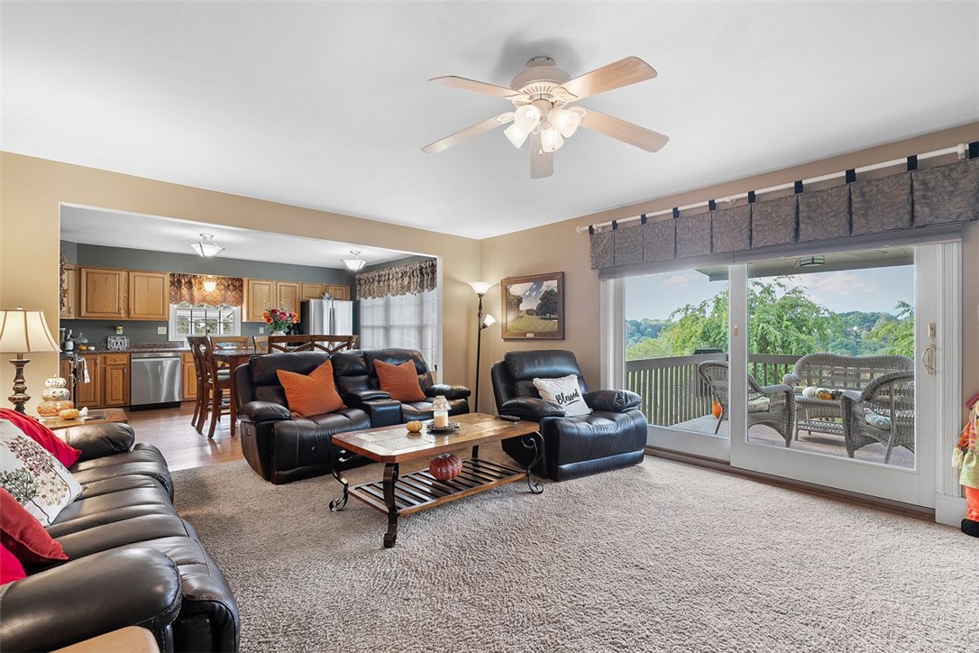 247 Randy Ln