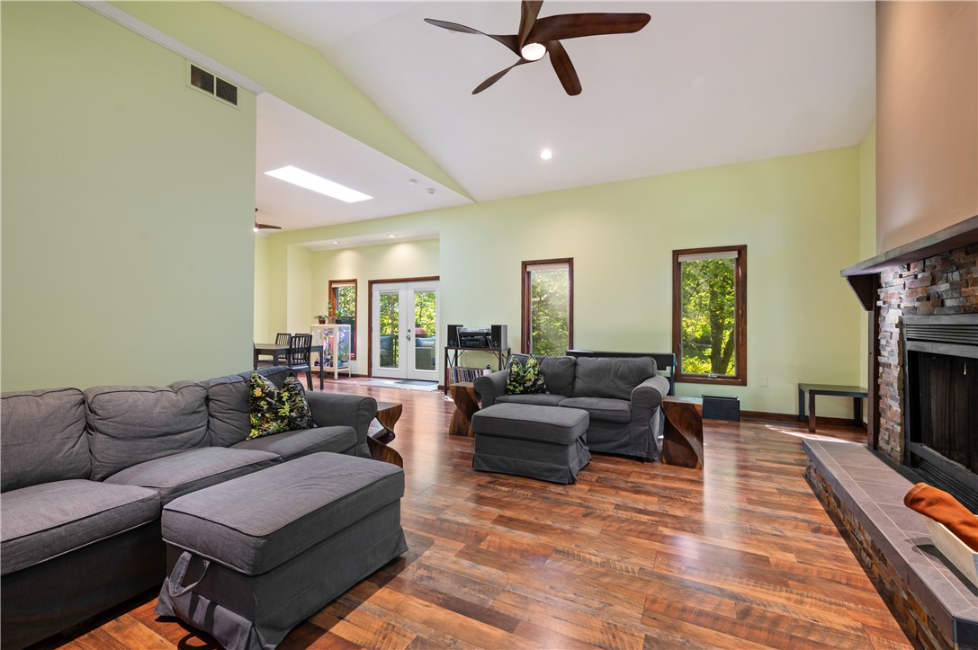 132 Berwyn Rd