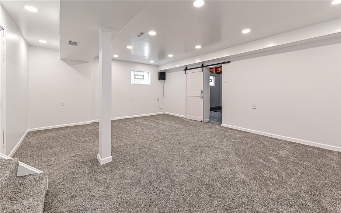 3718 Saxonburg Blvd