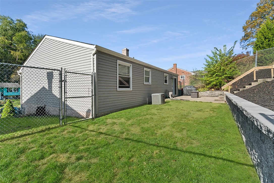 573 Clifton Rd