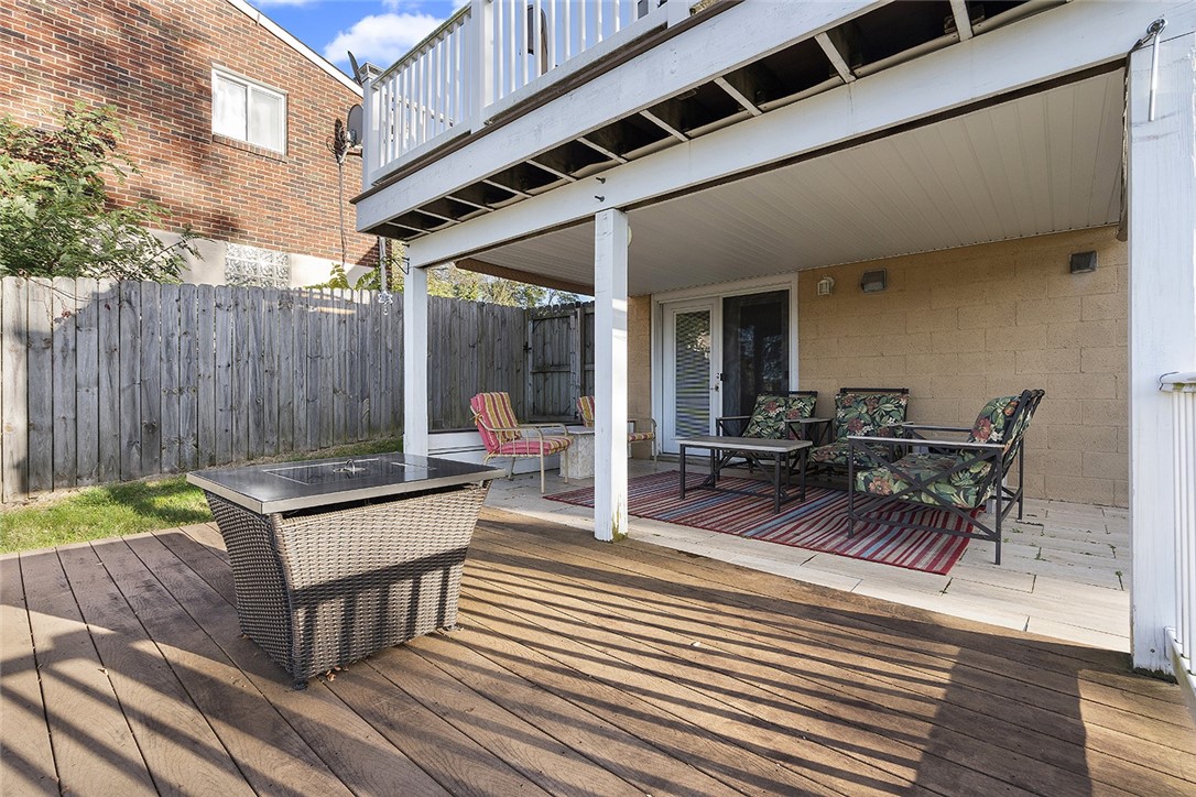 111 Knoll Dr