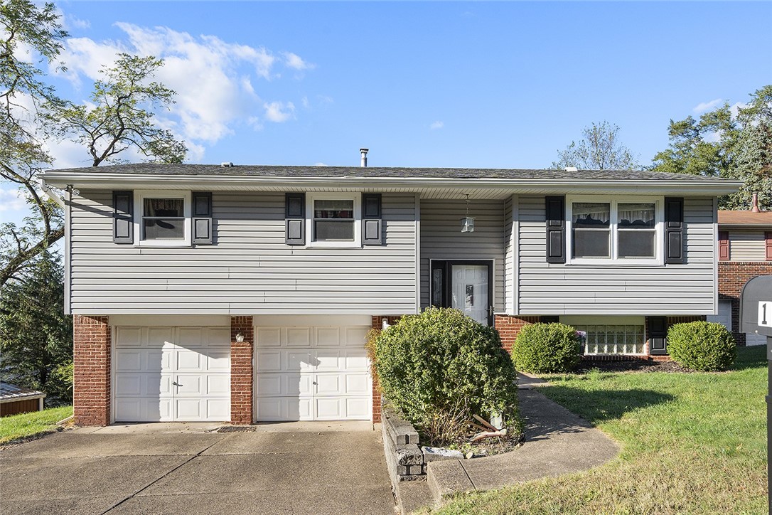111 Knoll Dr