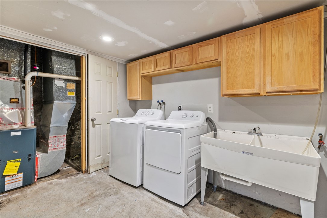 1599 Fallowfield