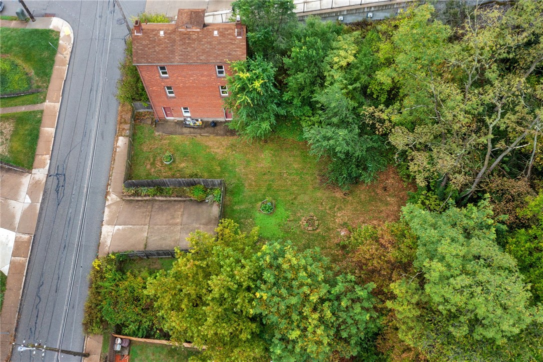 1599 Fallowfield
