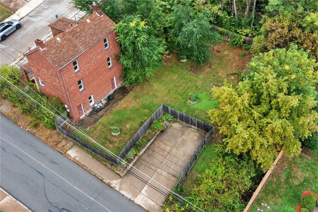 1599 Fallowfield
