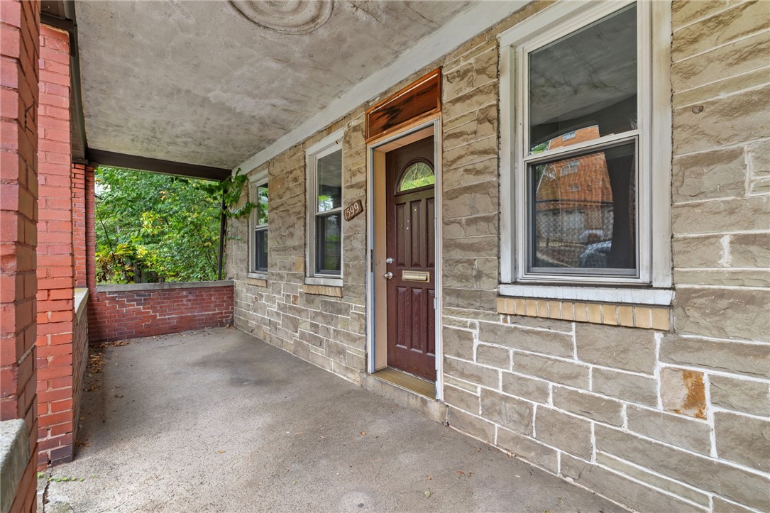 1599 Fallowfield