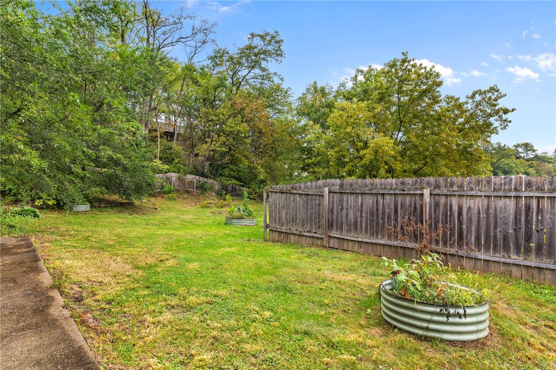1599 Fallowfield