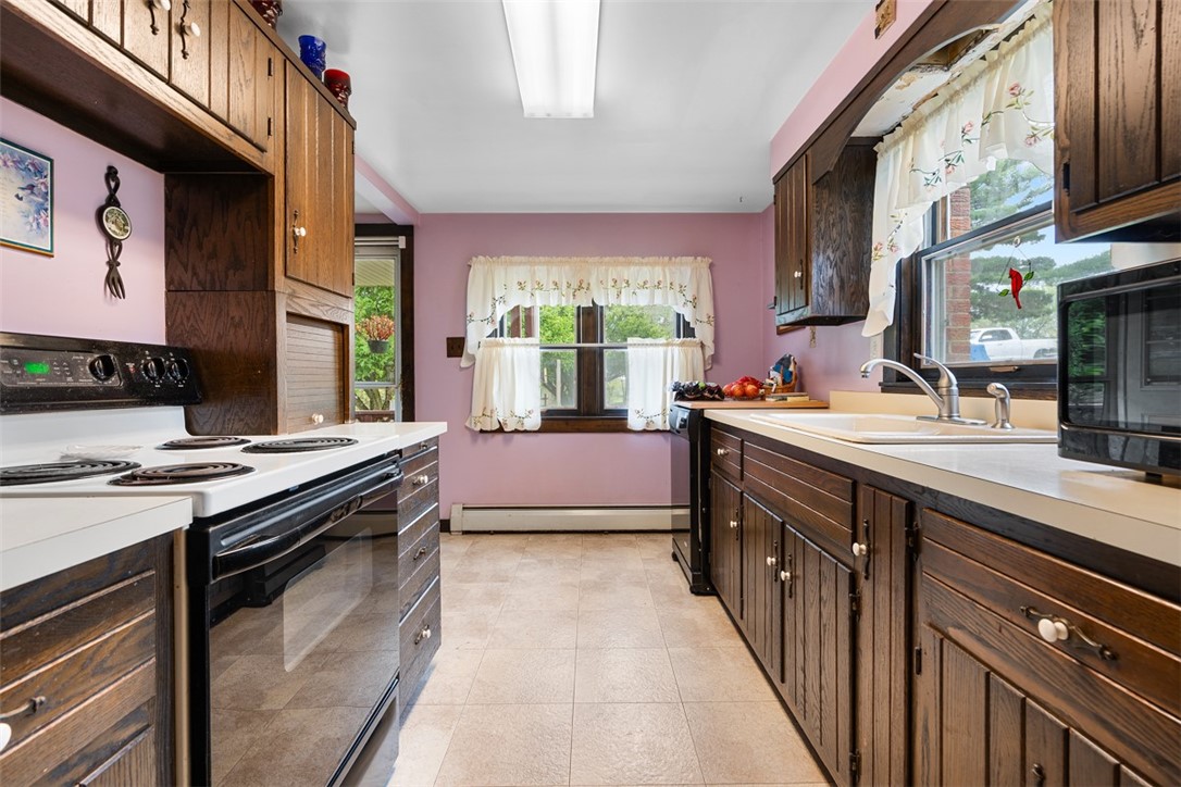13 Deer Hollow Ln