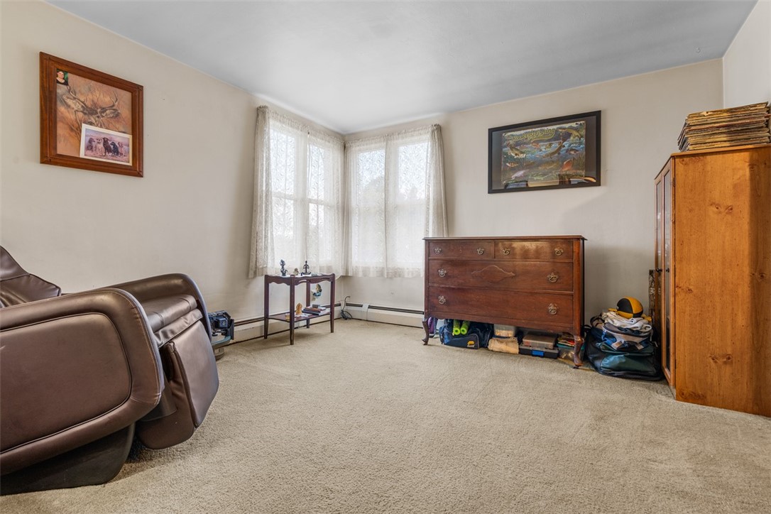 13 Deer Hollow Ln