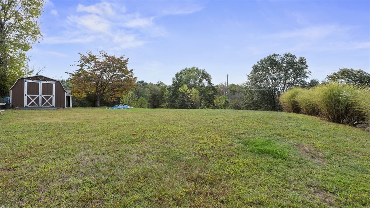 13 Deer Hollow Ln