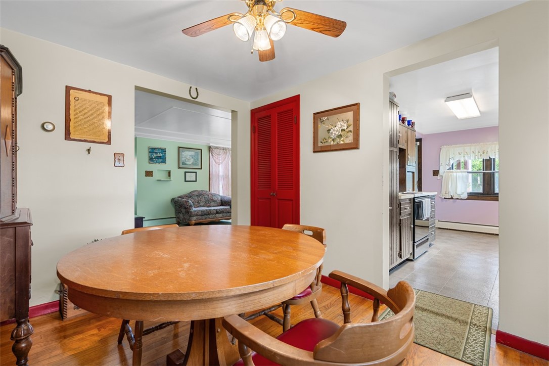 13 Deer Hollow Ln