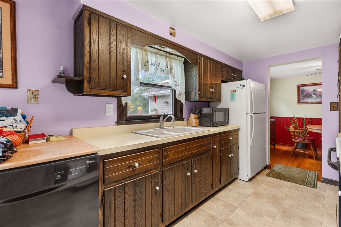 13 Deer Hollow Ln