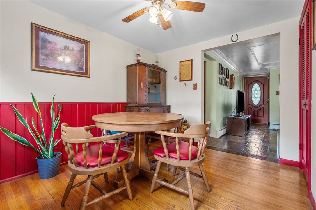 13 Deer Hollow Ln