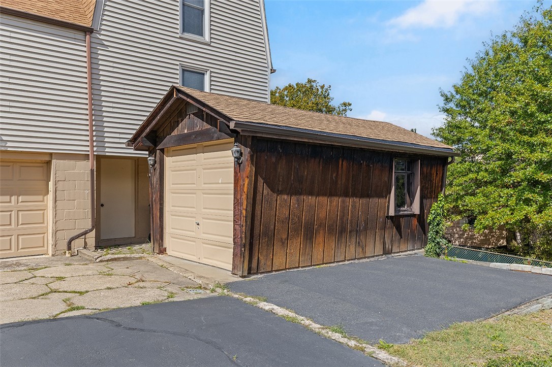 8248 Peebles Rd