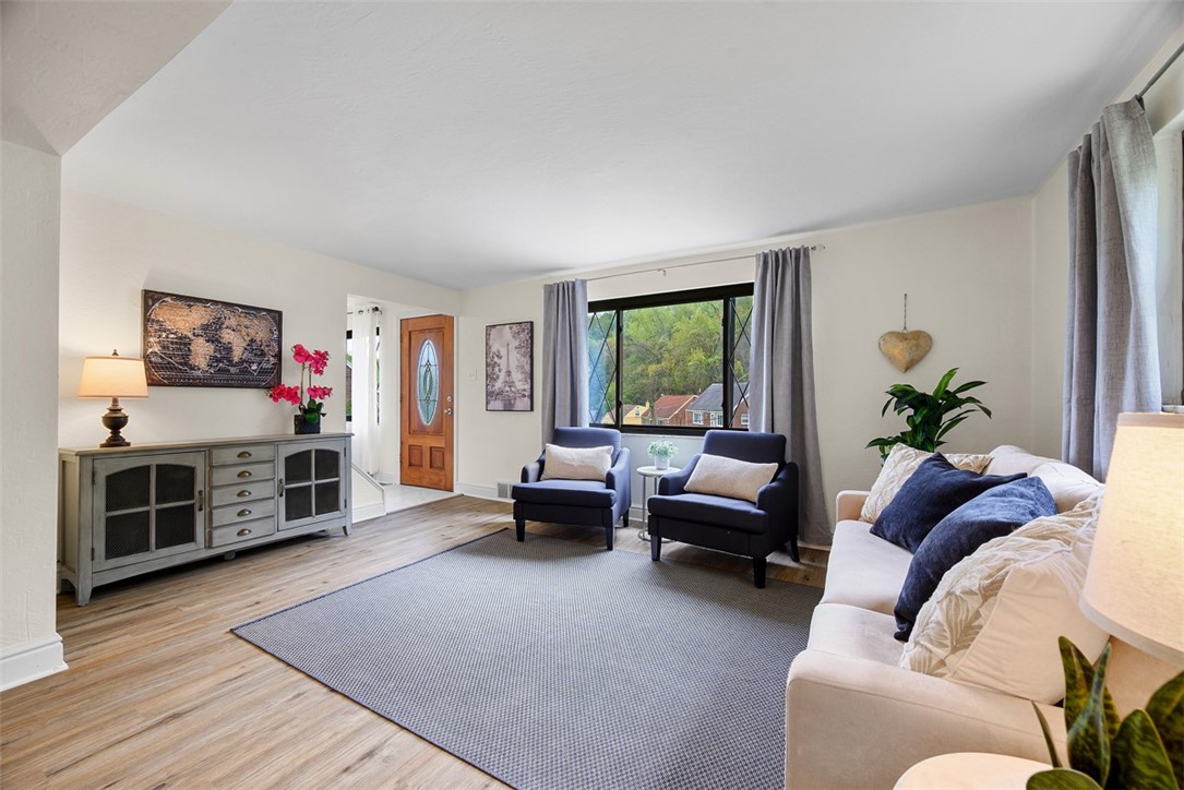 105 5th St