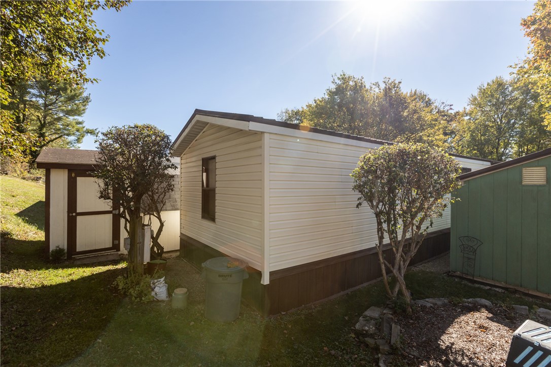 424 Perry Cir