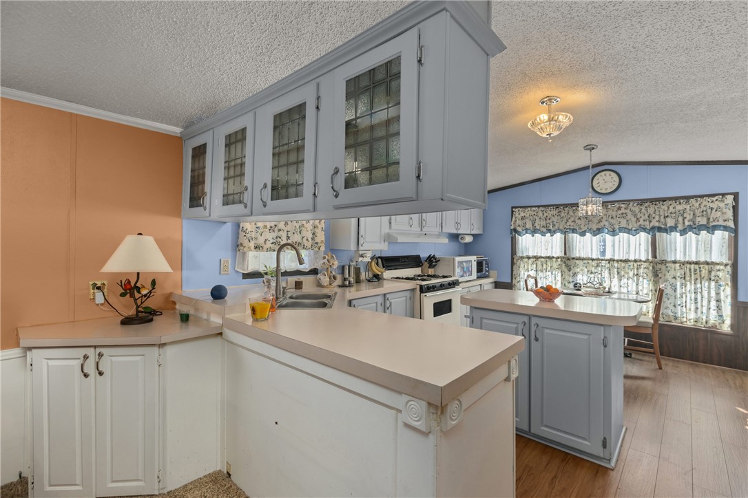 424 Perry Cir