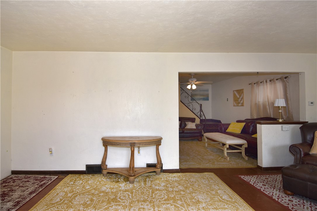 2130 Pittview Ave