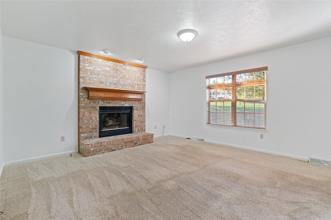 907 Northridge Dr