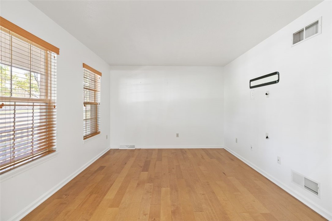 907 Northridge Dr