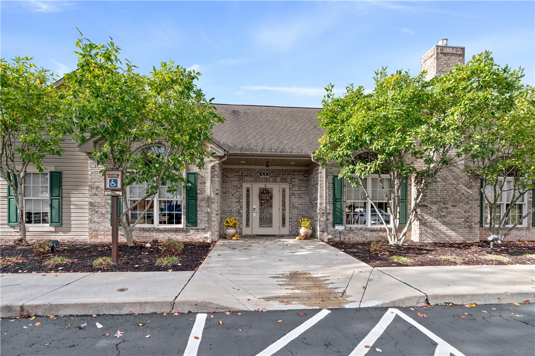 1143 Cobblestone Ln